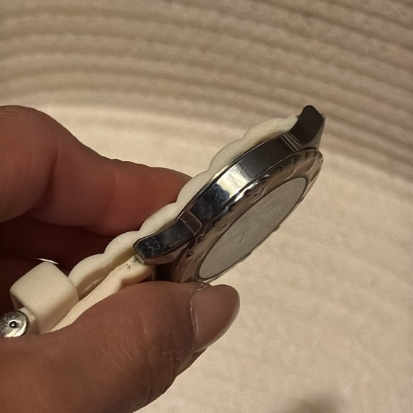 Disney authentic watch - Picture 6 of 7